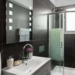 Luxurious And Modern House Near Town And * Asgourou
