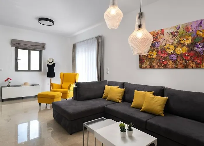 Luxurious And Modern House Near Town And * Asgourou